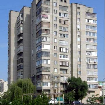 Михайла Лушпи просп., 12
