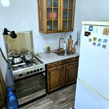 Оренда 2к.кв по вул . Південне Шосе( р- н ДК Кірова)