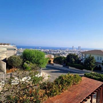 Кіпр. Будинок на Кіпрі , Лімасол