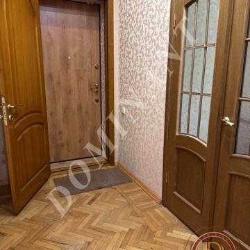Приходська вул., 56