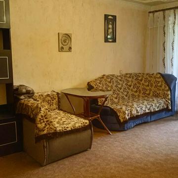 Каденюка вул. (Танкопія), 17/1