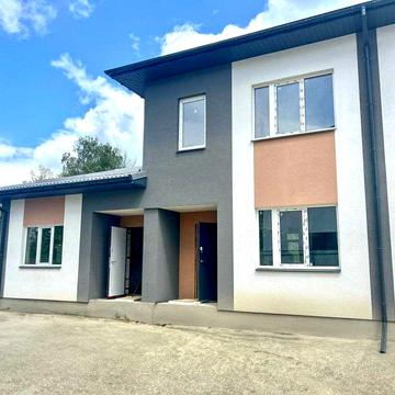 Ірпінь таунхаус з штукатуркою неподалік парку Дубки, газифікований