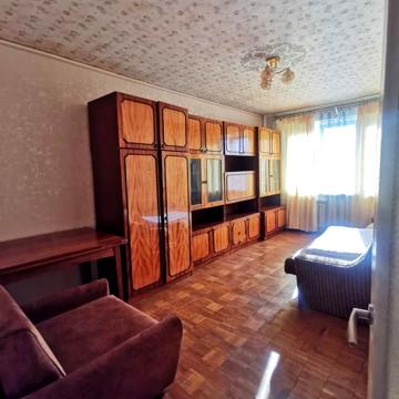 Голосіївський просп. (40-річчя Жовтня), 7
