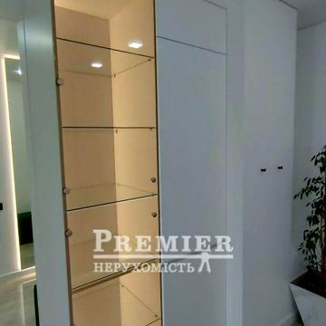 Продаж 1к Квартира Літературна вулиця