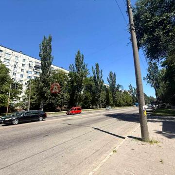 Продам 3к квартиру Центр