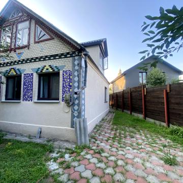 Лісова вул.