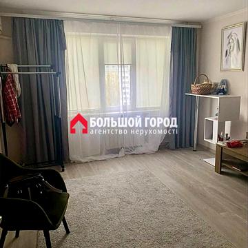 Богдана Завади вул. (Мікояна), 6