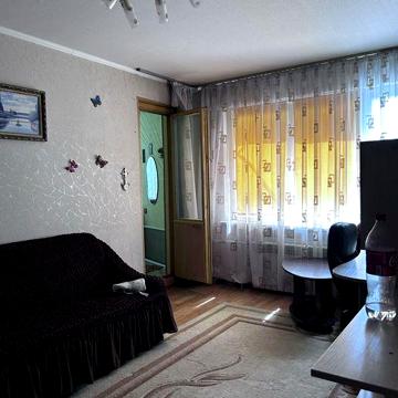 Борщагівка, Святошинський район, Гната Юри 10, сдам 2хкімнатну.