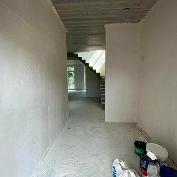 Просторий дуплекс 128 м² з вільним плануванням у затишному районі