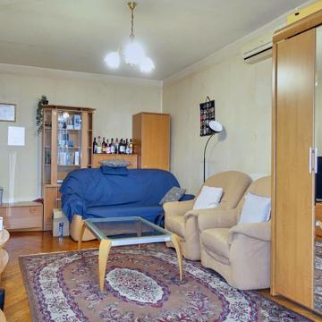 Лесі Українки бульв., 36-В