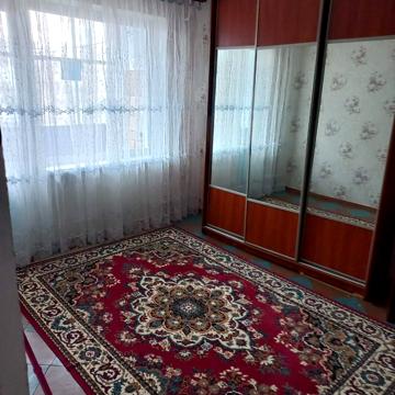 Металургів вул., 34
