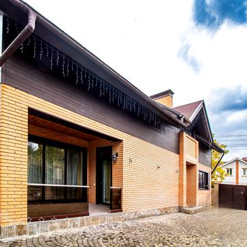 Юрія Шевельова вул. (Червоного Льотчика), 34