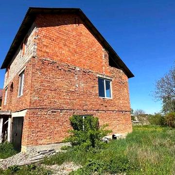 Будинок біля Франківська — простір, ділянка 15ст, лише 15 хв до міста!
