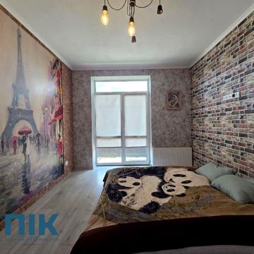 Гетьманська вул., 45