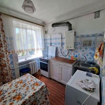 Довгострокова оренда 1к Квартира Камянецька вулиця