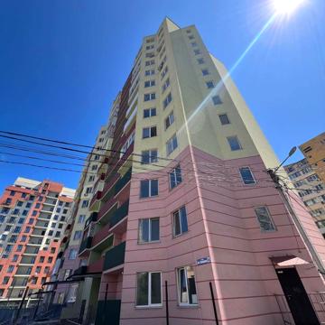 Академіка Сахарова вул., 20 б