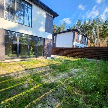 Продаж дуплексу 190м2 з підвалом в Гостомелі Київської області