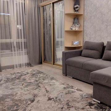 Оренда просторої 2кім квартири в новобудові Щепова