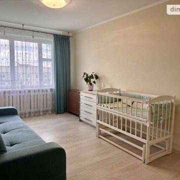 Продаж 3к Квартира Академіка Заболотного вулиця