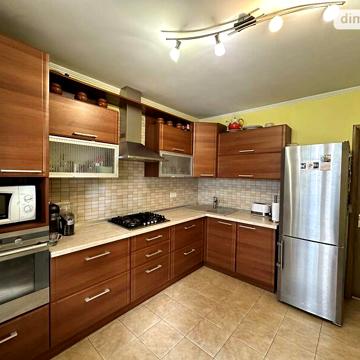 Продаж 2к Квартира Антонова Олега вулиця