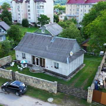 Продам будинок Яремче