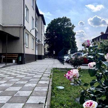 Продається квартира 2-кімнатна, 3/4 поверх, 73 м кв мансарда 127м кв
