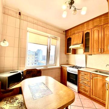 Архітектора Вербицького вул., 26