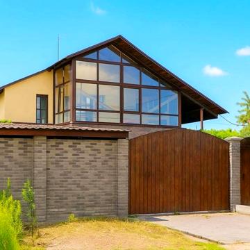 Продаж будинка 150 м2 є хамам барбекю 10 соток с. Хотів 4 км Теремки