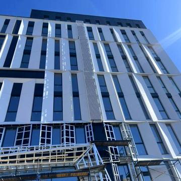 Продаж 3-кім апартаментів по вул Угорській