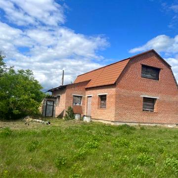 Будинок двоповерховий