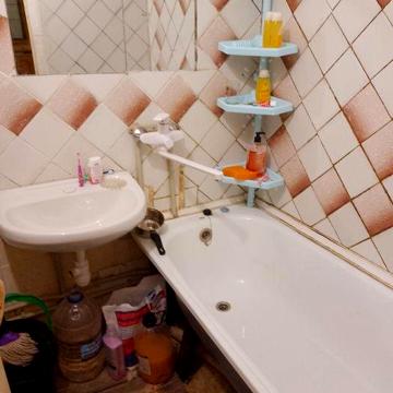 Продаю 2 комнатную квартиру, Корабельный район, Океановская!