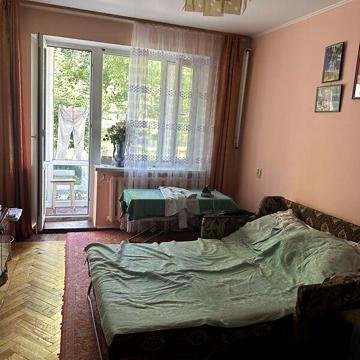 Продаж 2к Квартира Юності проспект