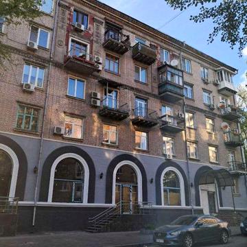 Продаж 3к квартиру 73м2 сталінка Лукянівка Білоруська 32 поруч метро