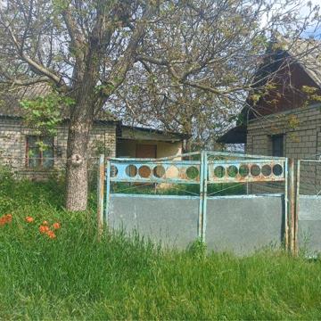 Продаю будинок, Миколаївька обл. Кривоозерський район. Село Луканівка