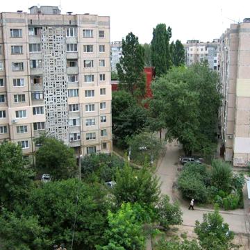 Євгена Чикаленка вул., 56/1