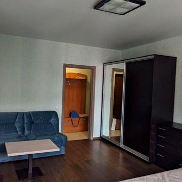 Здам 1-кімнатну квартиру, метро Нивки 5 хв пішки. Новобудова