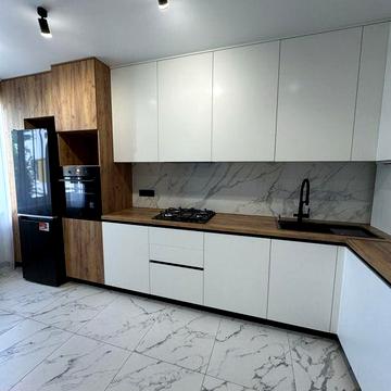 Оренда НОВОЇ просторої квартири ЖК Модуль, другий поверх!