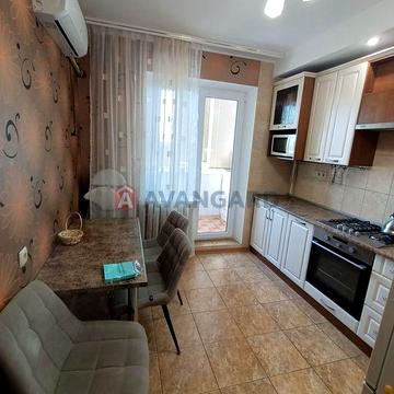 Продается 2-х кімнатная квартира, розташована в Південному
