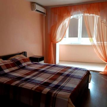 Героїв Оборони Одеси вул. (Героїв Сталінграду), 30