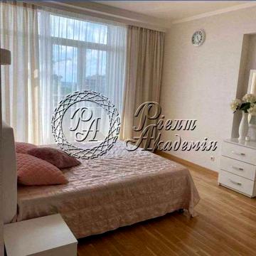 Продаж ексклюзивної 4к.кв. м. Звіринецька ЖК Триумф