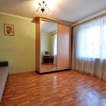 Чудова 1-кімнатна квартира вул. Польова 84а