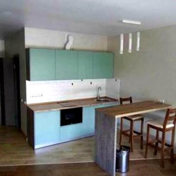 Камянська вул. (Дніпродзержинська), 128