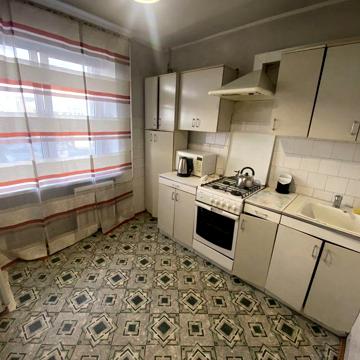 Оренда 2х кімнатної квартири вул.Рубчака