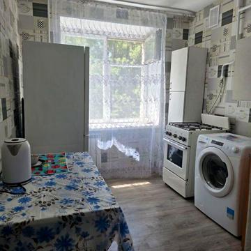 Довгострокова оренда 1к Квартира Шосейна (Фрунзе) вулиця