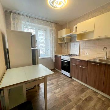 Миколи Бажана просп., 5-Б