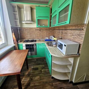 Академіка Павлова вул., 313
