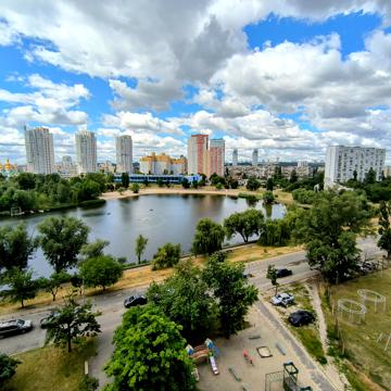 Павла Тичини просп., 20-А