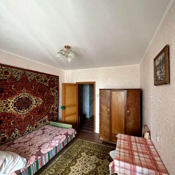 Левада. Оренда двокімнатної квартири (від власника).