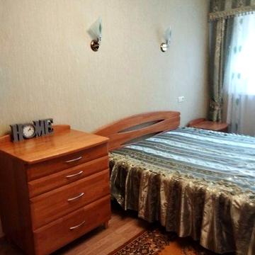Трёхкомнатная квартира на новых домах дворец спорта, ул ньютона