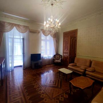 Продаж 2к Квартира Катерининська площа